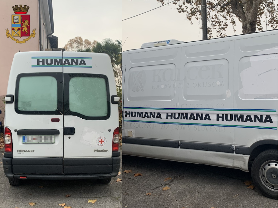 Immagine per Migranti stipati nel furgone della Croce rossa, la scoperta a Savogna